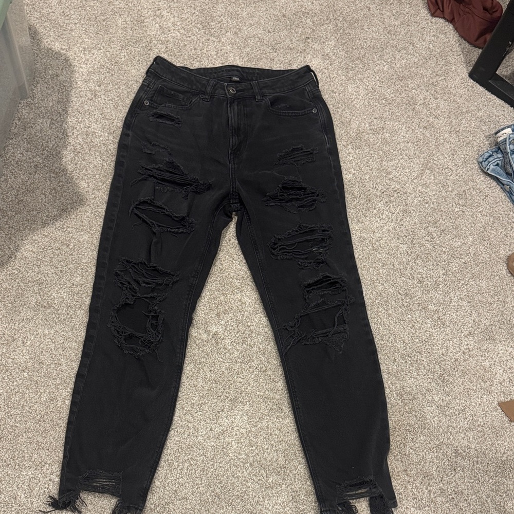 AMERICAN EAGLE STRIGID MOM JEANS Black Distressed High-Waist Women’s Jeans 8